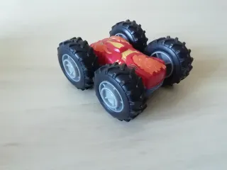 Macchina giocattolo rossa e blu Reversibile