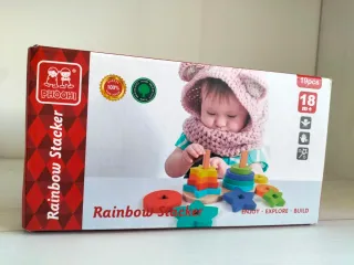 Torre impilabile arcobaleno Montessori in legno
