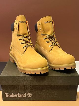 Botas Timberland Amarelas e Castanhas