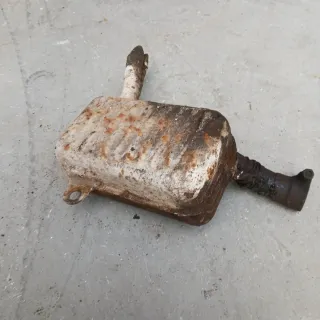 Tubo de escape Vespa Faro Bajo 125