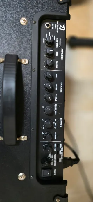 Amplificador BOSS Katana 50