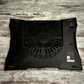 Base Refrigeradora Portátil Cooler Master