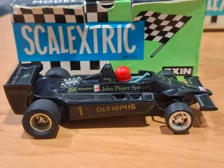 SCALEXTRIC LOTUS 79 MK4 F.1 en caja