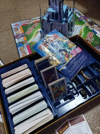 Monopoly Disney Castillo 3D