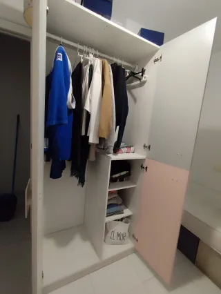 Armario  3 Puertas Blanco  Rosa