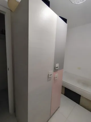 Armario  3 Puertas Blanco  Rosa