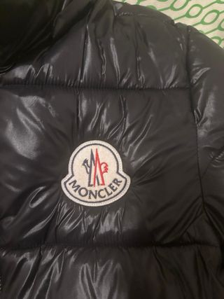 Abrigo Moncler Negro