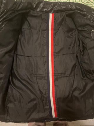 Abrigo Moncler Negro