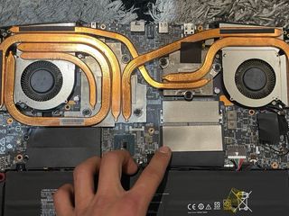 MSI GE66 Raider Portátil Gaming