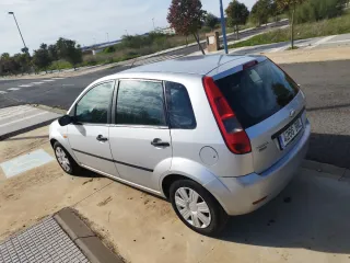 Ford Fiesta 2004