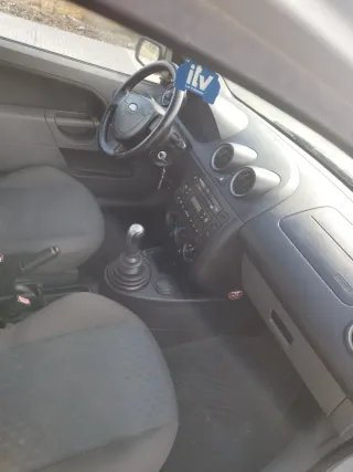 Ford Fiesta 2004