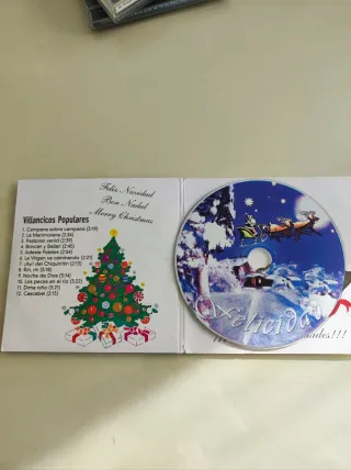 CD de villancicos navideños.