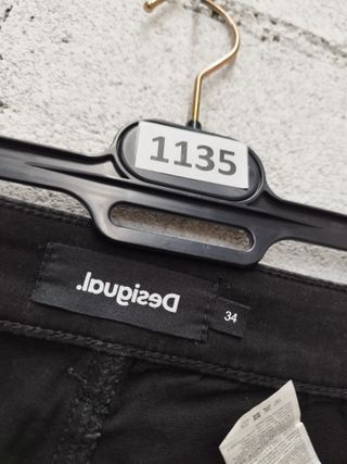 Pantalón Desigual Negro Roto Talla 36