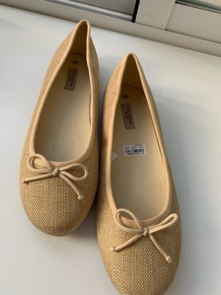 Bailarinas beige , talla 39 marca Unit