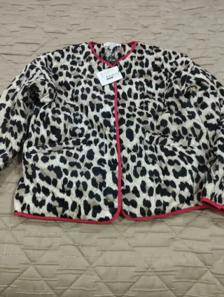 Casaco acolchoado padrão leopardo S
