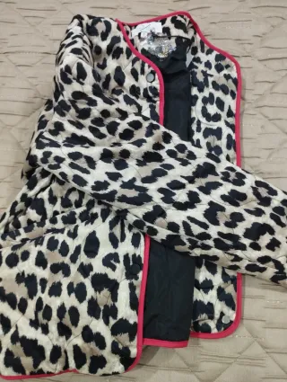Casaco acolchoado padrão leopardo S