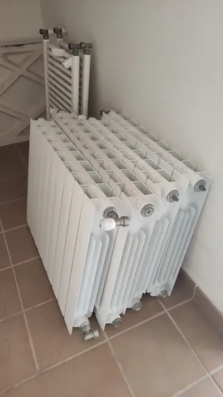 Radiadores de agua de metal