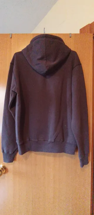 Sudadera con capucha y cremallera hombre