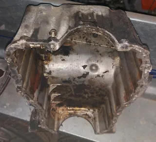 Cárter Renault Megane 1.6 16v Gasolina año 96