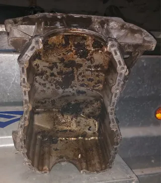 Cárter Renault Megane 1.6 16v Gasolina año 96