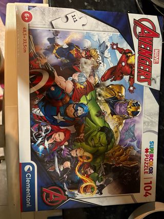 Puzzle Vengadores Clementoni 104 piezas