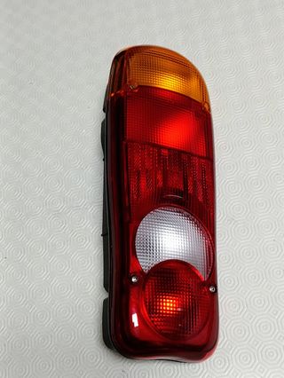 Farolim traseiro direito original novo para Nissan