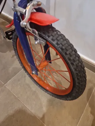 Bicicleta infantil Speed blu e rossa