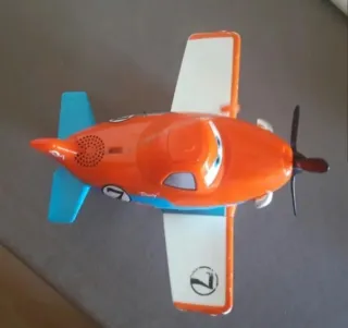 Avión Disney con Voz y Sonido