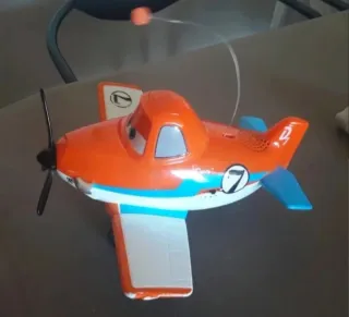 Avión Disney con Voz y Sonido