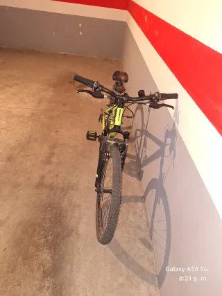 Bicicleta Montaña Rockrider 24