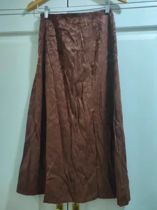 STRADIVARIUS - Falda larga satinada