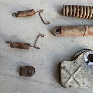 Lote piezas Vespa 125 faro bajo