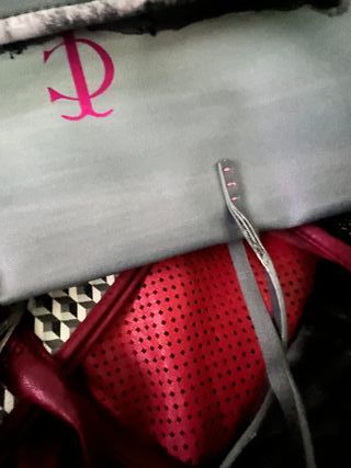 Bolso Juicy Couture Gris y Rosa Desierto