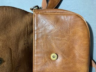 Borsa a tracolla in pelle marrone