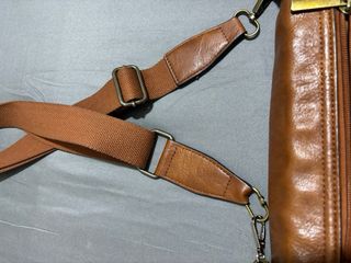 Borsa a tracolla in pelle marrone