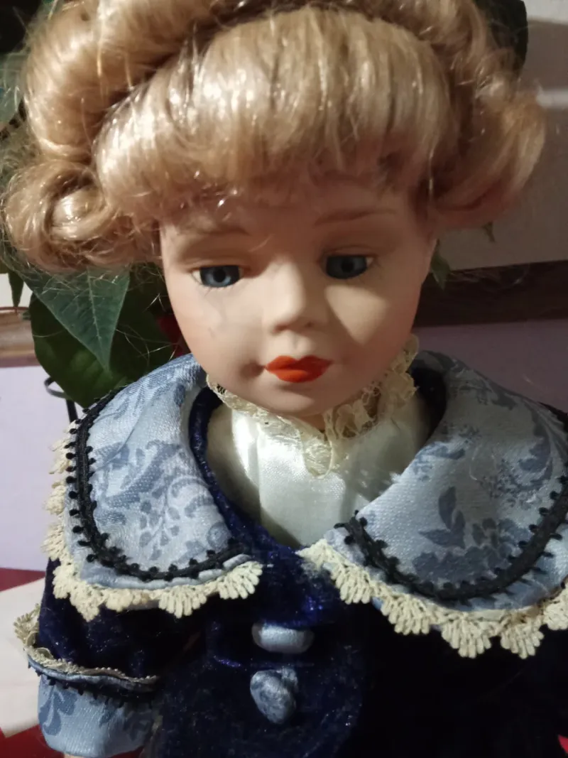 Boneca Antiga da Estrela Gui Gui - Risadas e Nostalgia, image size:800x1067