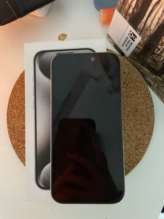 iPhone 15 Pro blanco