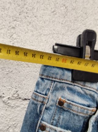 Pantalón Desigual vaquero desgastado