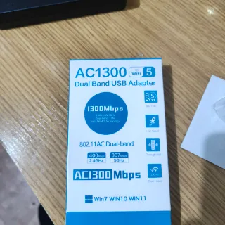 Adaptador USB WiFi AC1300 Dual Band