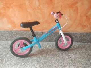 Bicicleta sin pedales Btwin Runride 500