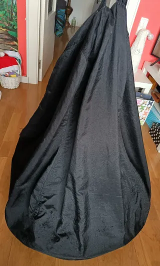 Puff pera reversibile viola e nero