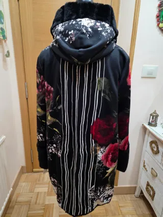 Chaqueta Neopreno y Pelo Flores