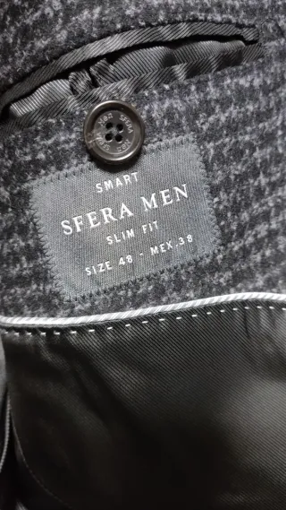 Abrigo de hombre Sfera.