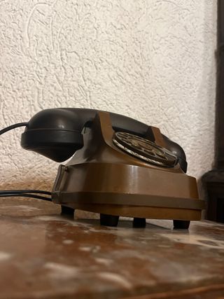 Teléfono antiguo de disco (años 50-60) marca ???