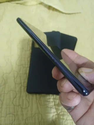 Samsung Galaxy S20 FE azul oscuro