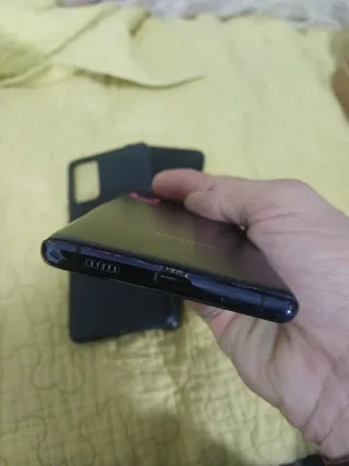 Samsung Galaxy S20 FE azul oscuro