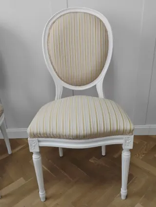 Cuatro Sillas tapizadas estilo Luis XV