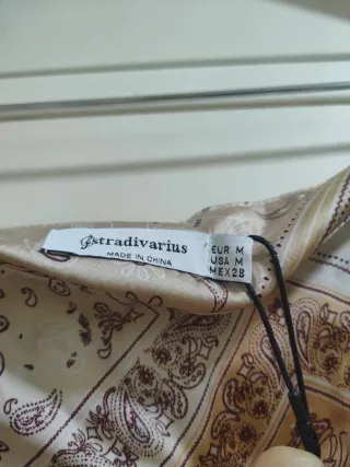 STRADIVARIUS - Falda larga estampado paisley