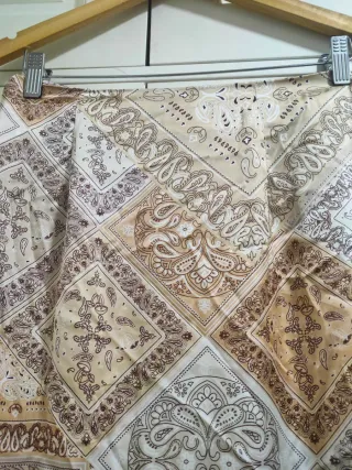 STRADIVARIUS - Falda larga estampado paisley