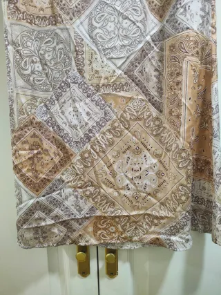 STRADIVARIUS - Falda larga estampado paisley